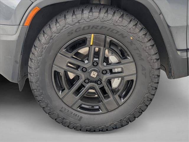 Used 2023 Rivian R1T Adventure AWD/4WD image 18