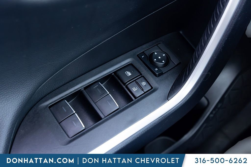 Used 2024 Toyota RAV4 Adventure AWD/4WD image 11