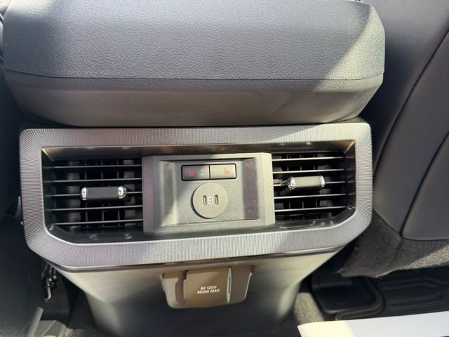 New 2026 Ford F250 4x4 Crew Cab Super Duty image 18