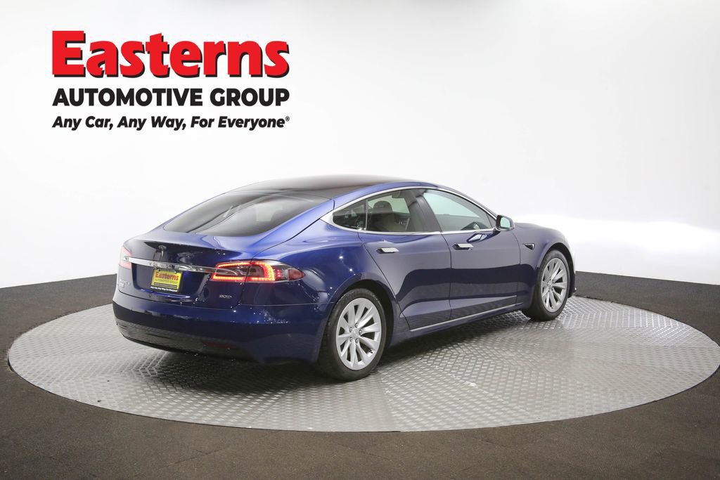 Used 2017 Tesla Model S 90D image 38