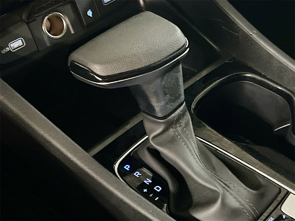 Used 2024 Hyundai Santa Cruz Night image 17