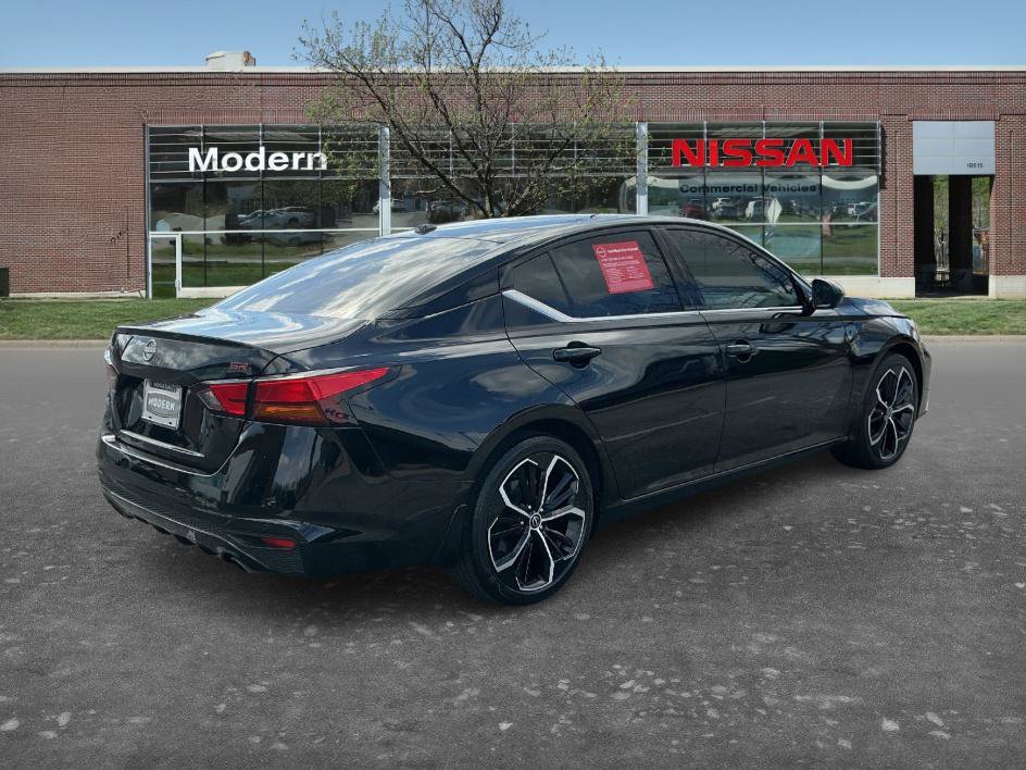 Certified 2024 Nissan Altima 2.5 SR image 4