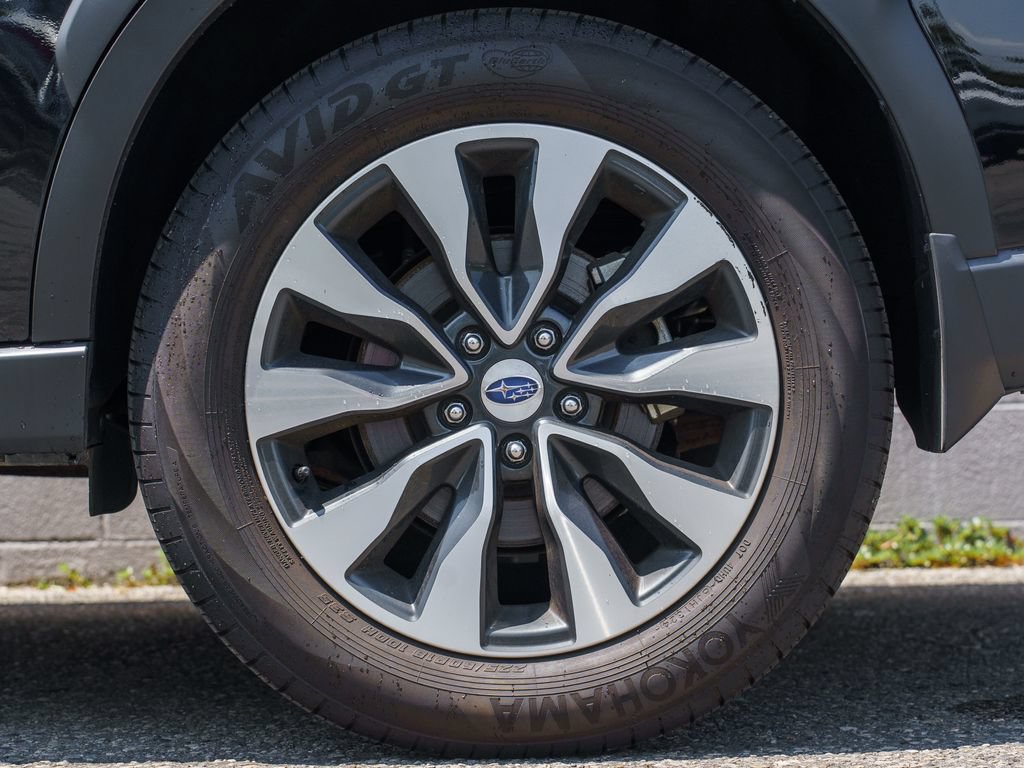 Used 2025 Subaru Outback Touring XT AWD/4WD image 13