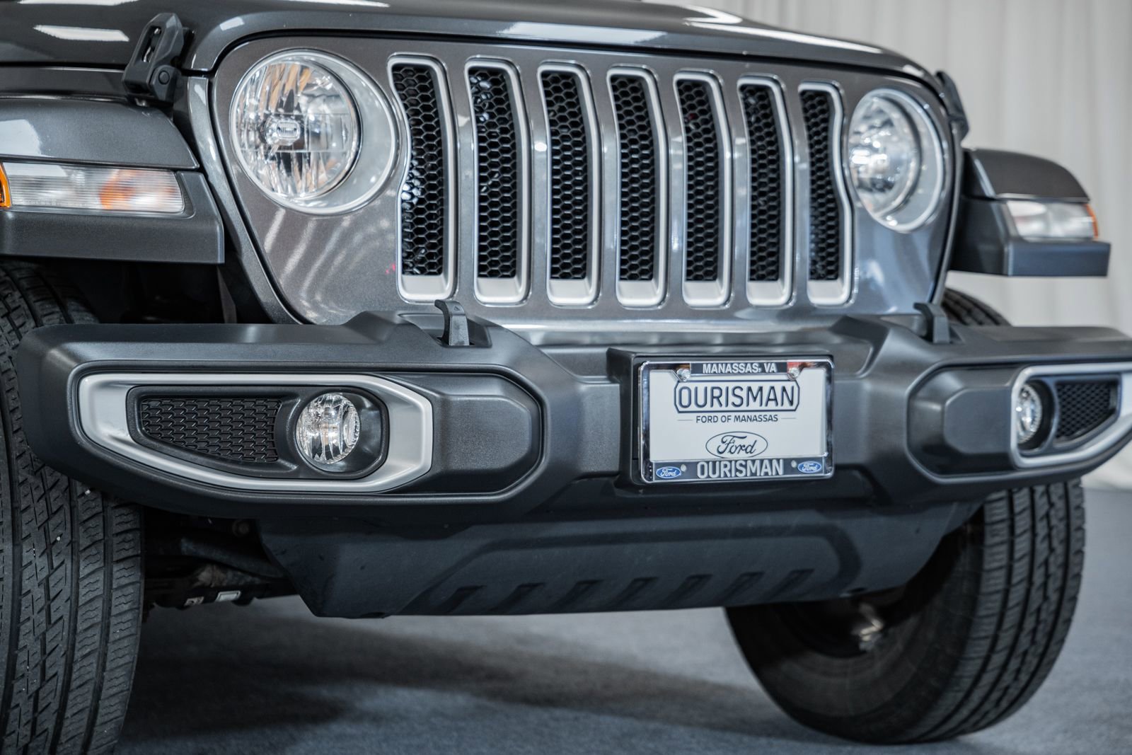 Used 2018 Jeep Wrangler Unlimited Sahara image 11