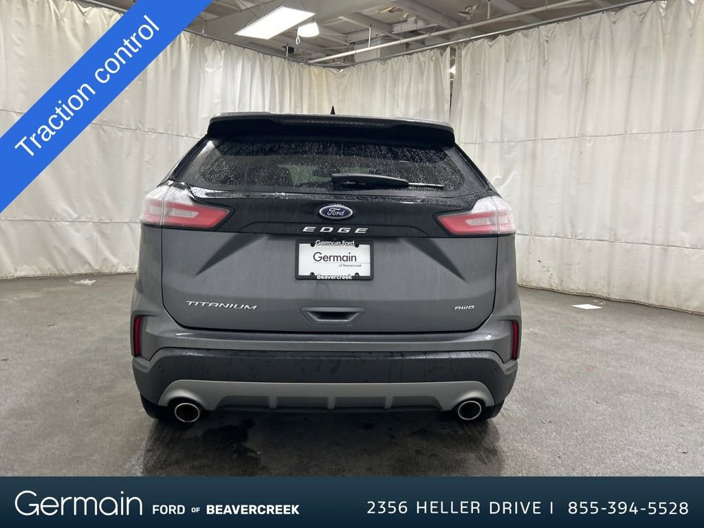 Used 2024 Ford Edge Titanium image 4
