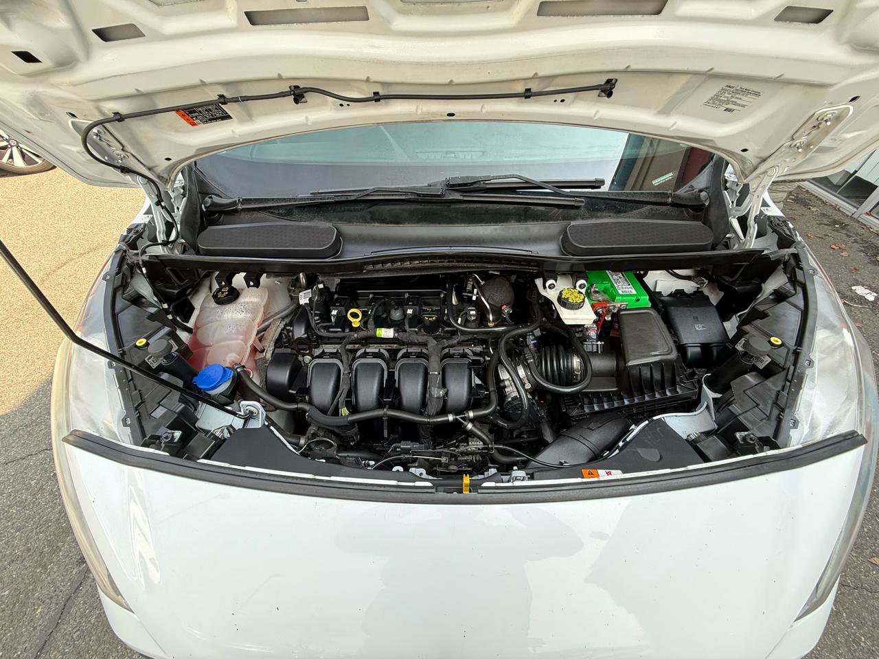 Used 2020 Ford Transit Connect XL image 28