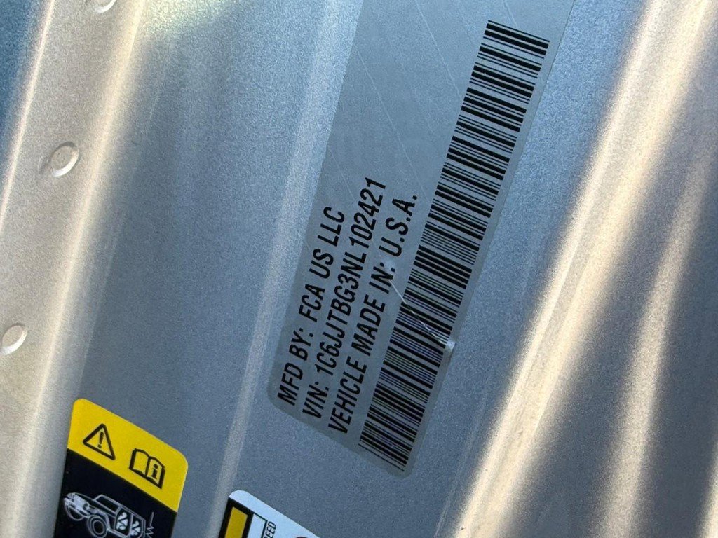 Used 2022 Jeep Gladiator Rubicon w/ LED Lighting Group image 25