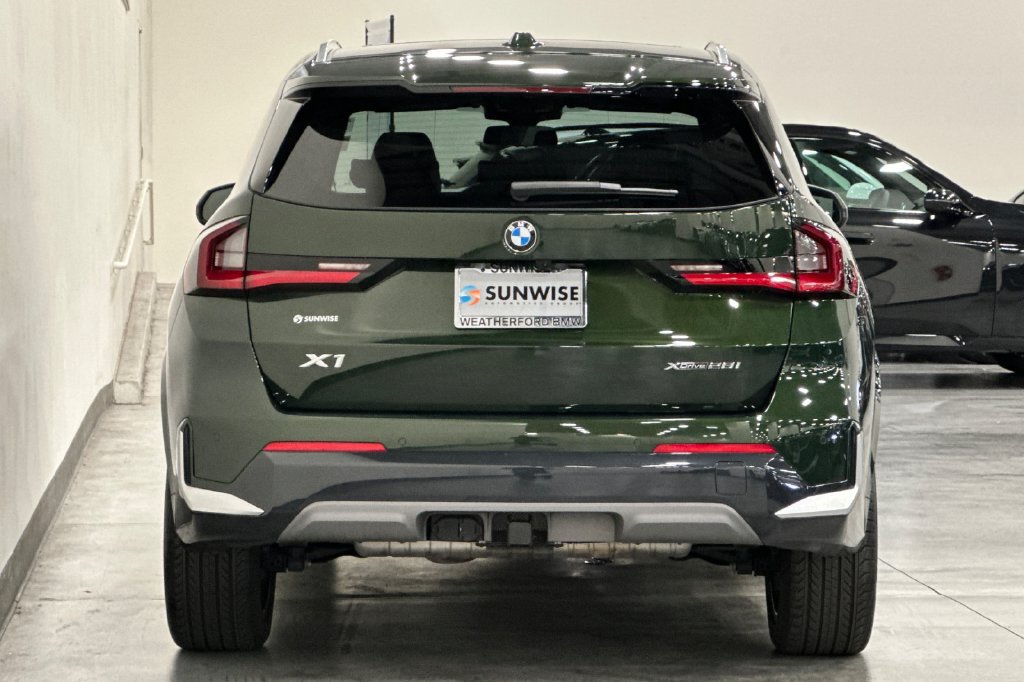 Certified 2025 BMW X1 xDrive28i w/ Premium Package AWD/4WD image 5