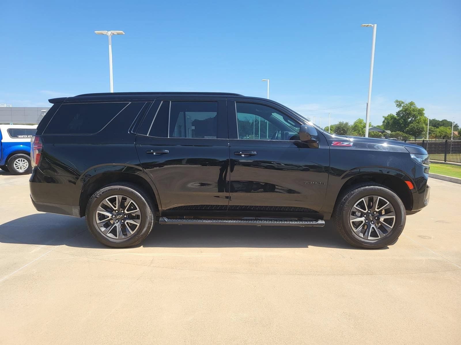 Used 2021 Chevrolet Tahoe Z71 w/ Rear Media and Nav Package AWD/4WD image 5