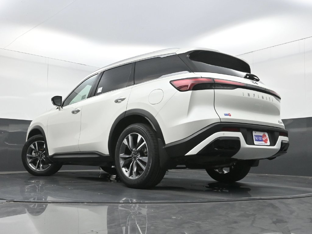 Used 2023 INFINITI QX60 Luxe FWD image 32