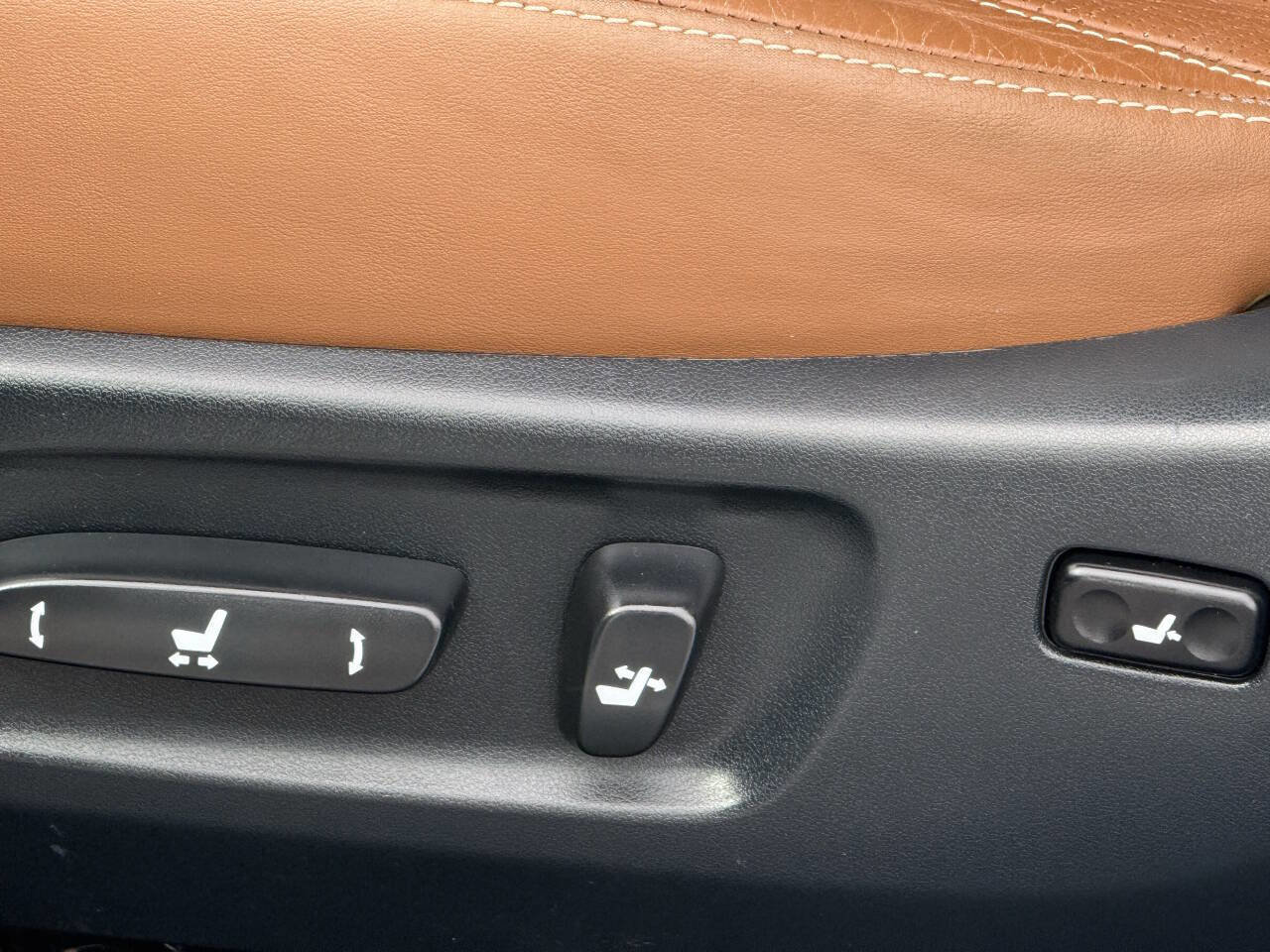 Used 2012 Lexus ES 350 w/ Touring Special Edition image 9