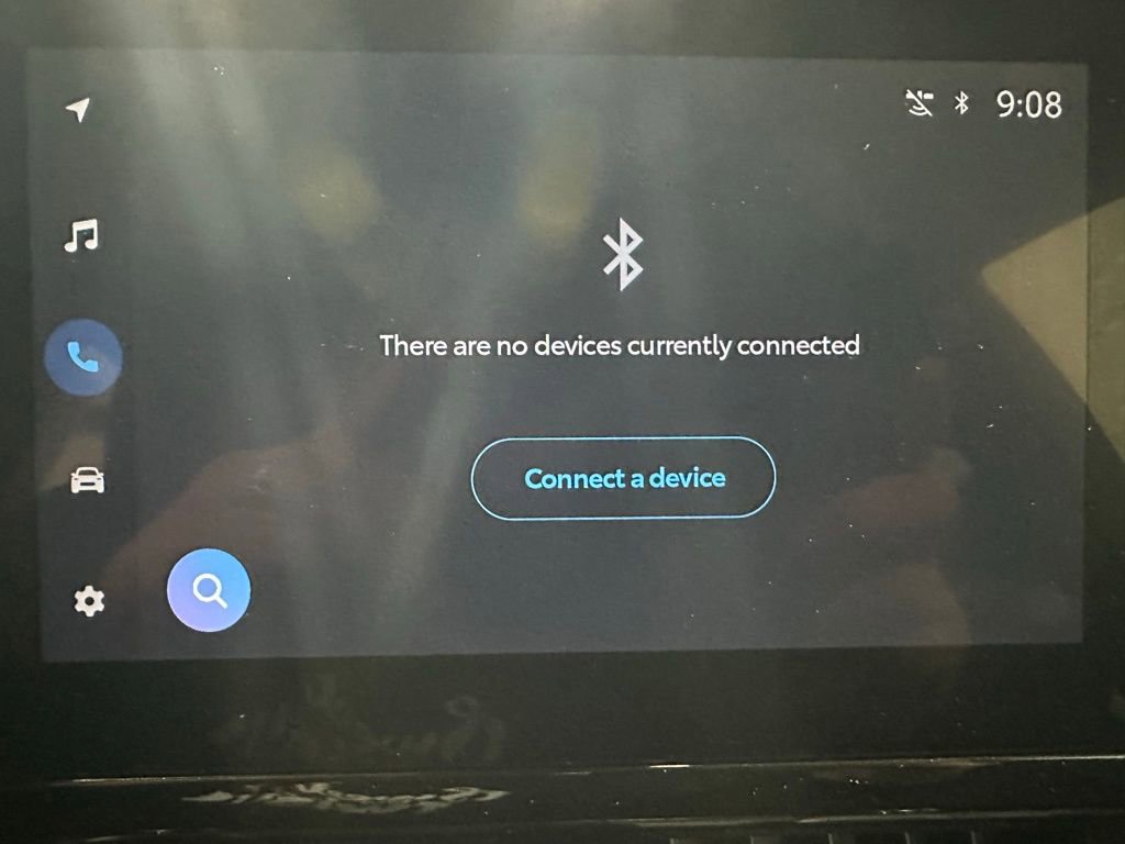 Used 2025 Toyota Corolla SE image 28