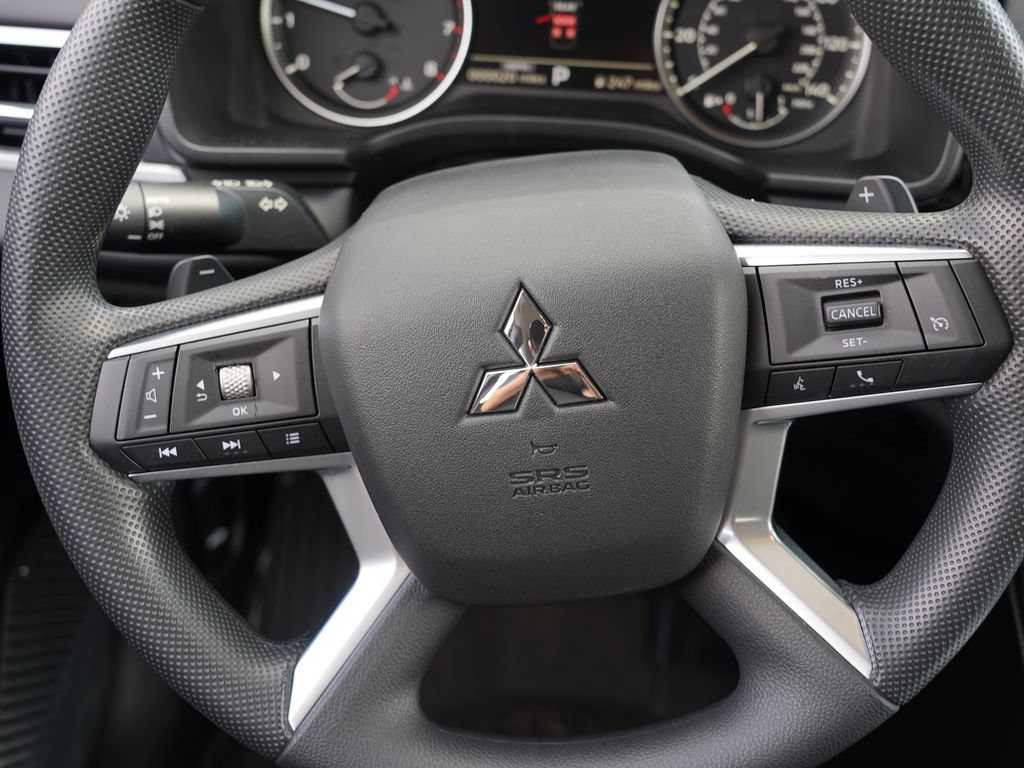 New 2026 Mitsubishi Outlander ES AWD/4WD image 22