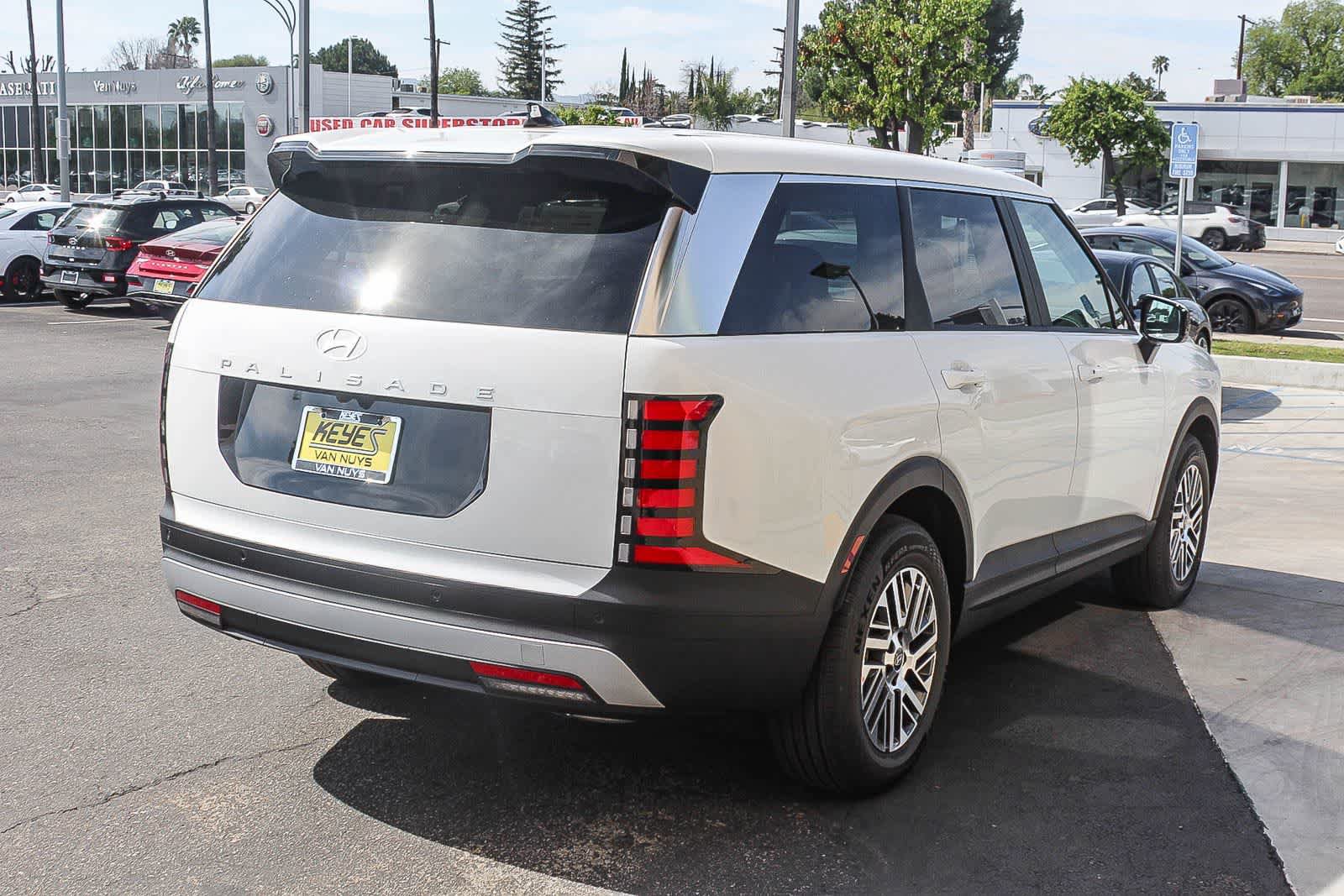 New 2026 Hyundai Palisade SE FWD image 4
