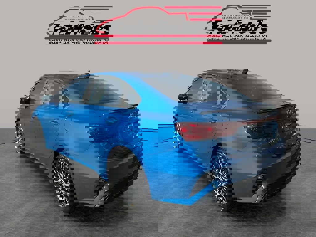 Used 2023 Kia Forte GT-Line w/ GT-Line Technology Package image 3