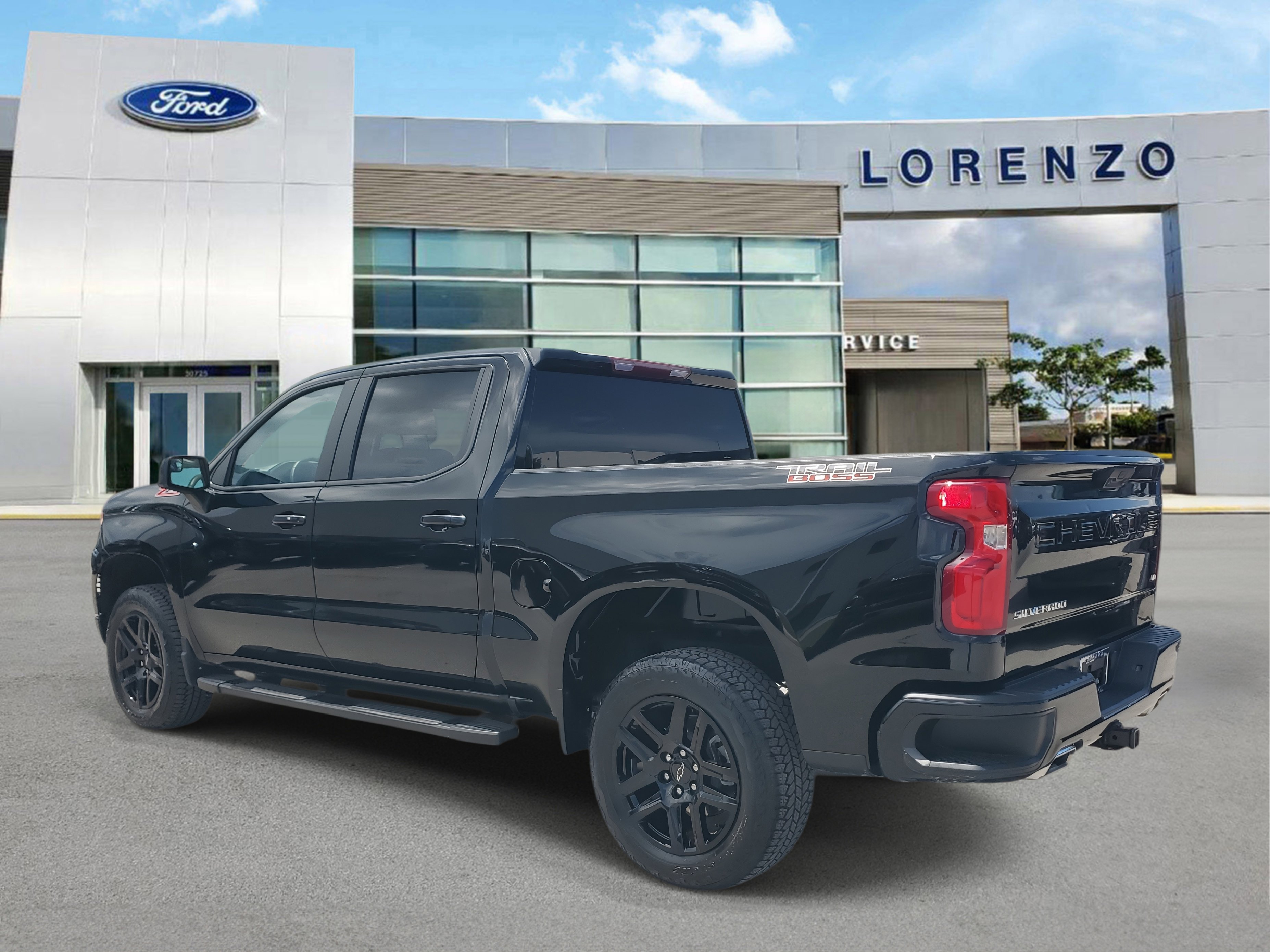 Used 2025 Chevrolet Silverado 1500 LT Trail Boss image 7