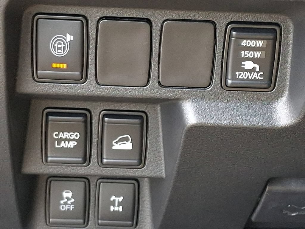 Certified 2025 Nissan Frontier PRO-4X w/ Pro Premium Package AWD/4WD image 26