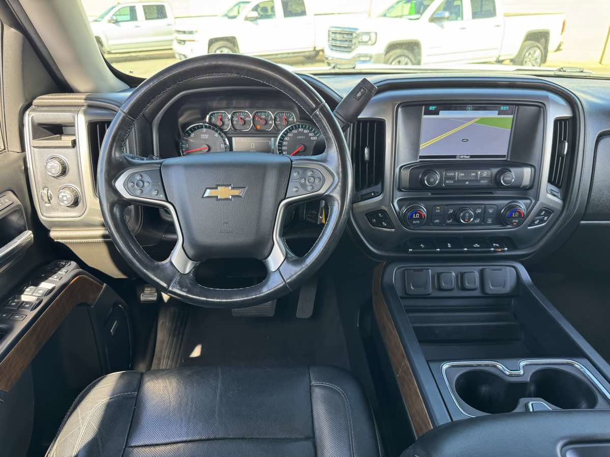 Used 2018 Chevrolet Silverado 1500 LTZ w/ Sport Package AWD/4WD image 23