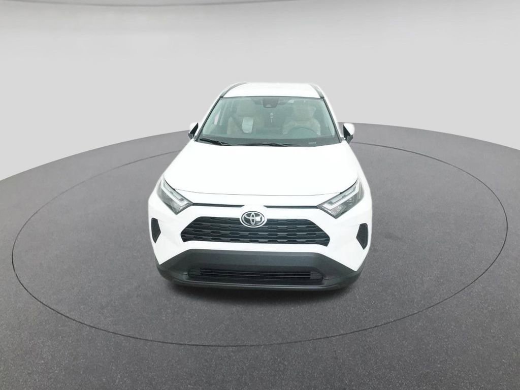 New 2025 Toyota RAV4 XLE image 15