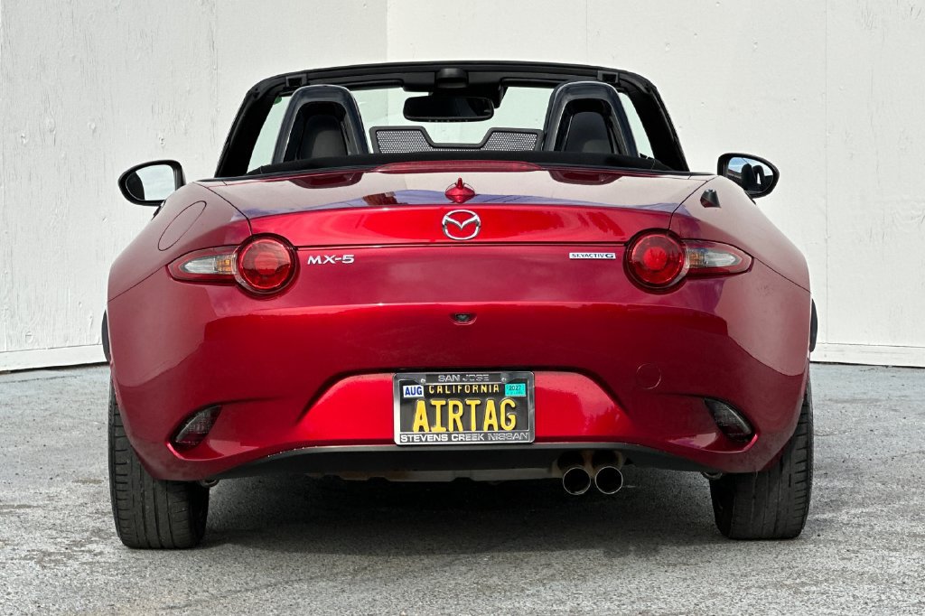 Used 2022 MAZDA MX-5 Miata Grand Touring w/ Weather Package RWD image 4