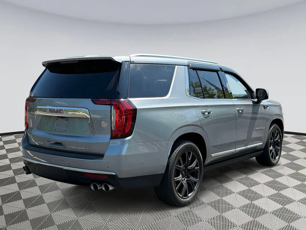 Used 2023 GMC Yukon Denali w/ Denali Reserve Package AWD/4WD image 2