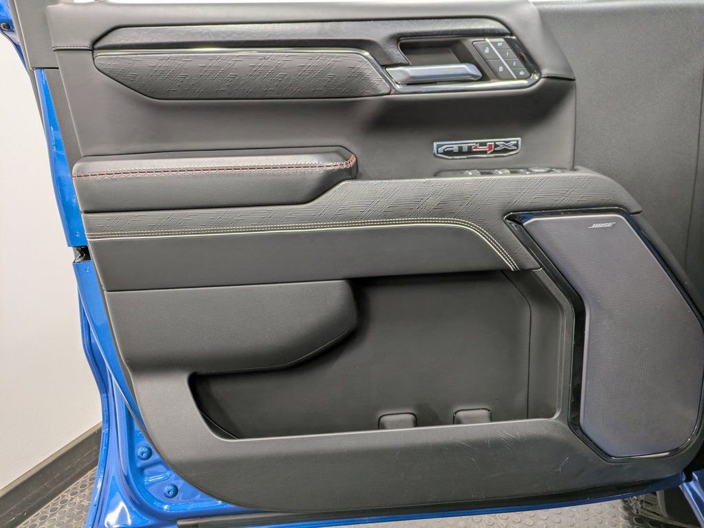 Used 2023 GMC Sierra 1500 AT4X image 8