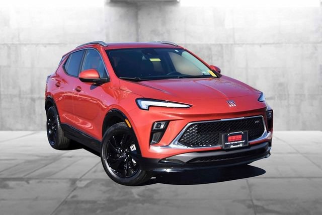 Used 2024 Buick Encore GX Sport Touring w/ Comfort Package image 2