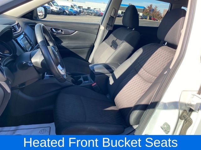 Used 2020 Nissan Rogue SV image 12