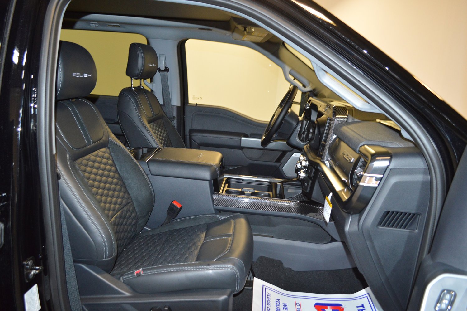 New 2026 Ford F250 Lariat w/ Black Appearance Package image 14