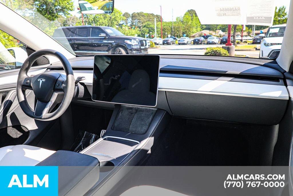 Used 2024 Tesla Model Y Performance AWD/4WD image 30