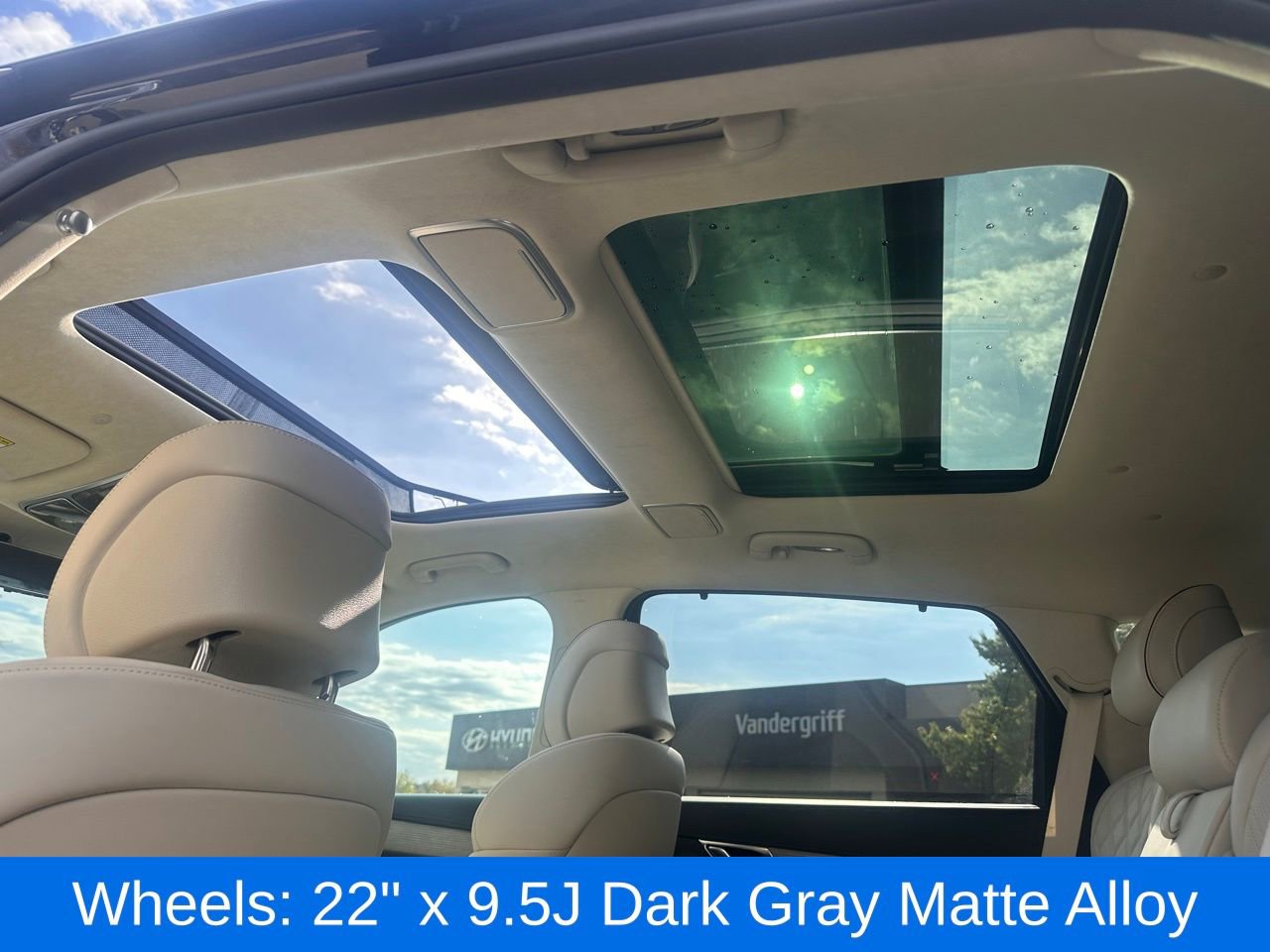 Used 2025 Genesis GV80 3.5T Prestige image 4