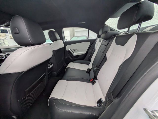Used 2022 Mercedes-Benz A 220 w/ AMG Line image 11