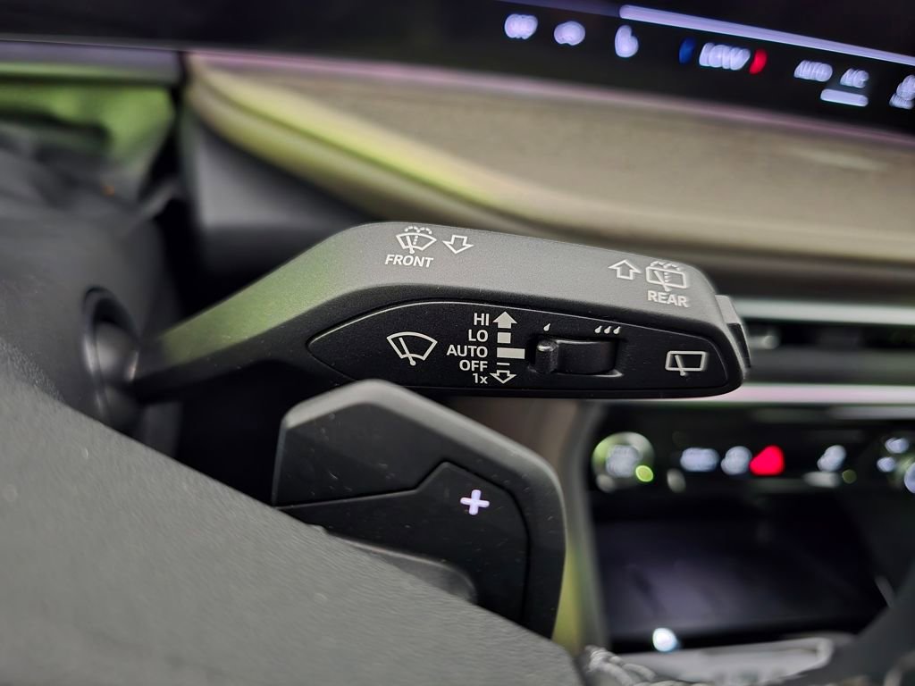 Certified 2025 Audi Q5 Premium image 21