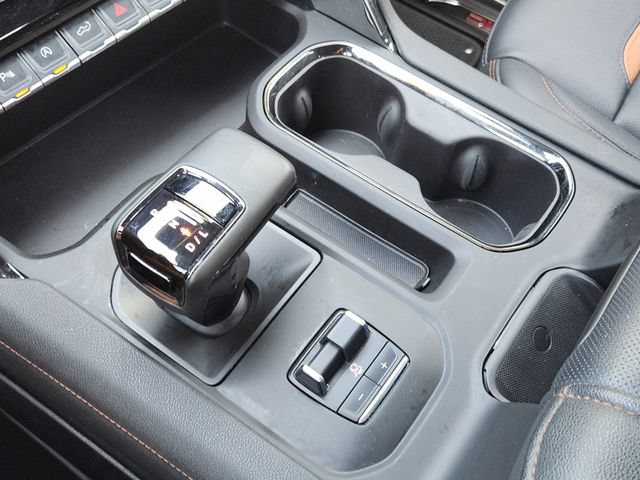 Used 2024 GMC Sierra 1500 AT4 w/ Technology Package AWD/4WD image 21