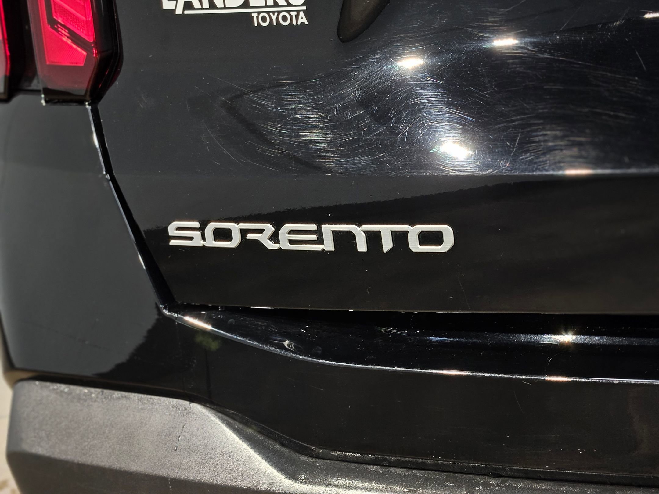 Used 2024 Kia Sorento LX image 37