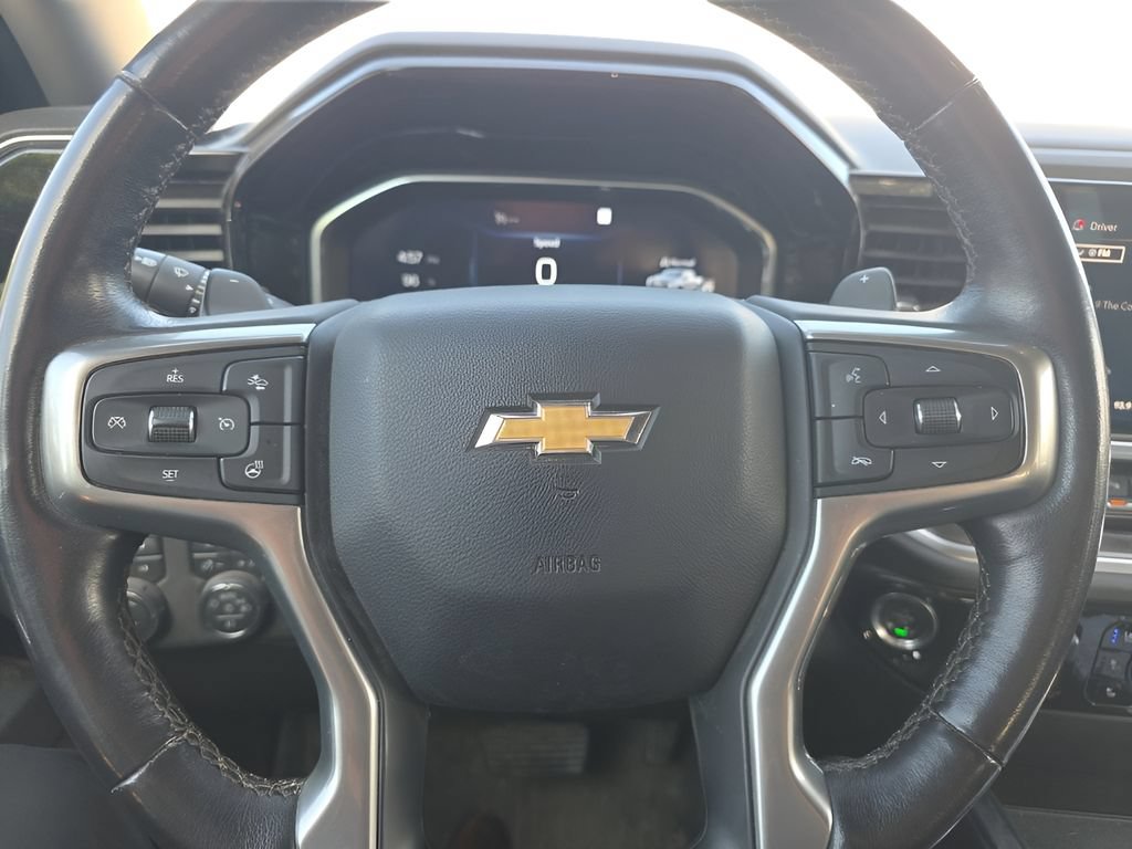 Used 2022 Chevrolet Silverado 1500 LTZ w/ LTZ Premium Package AWD/4WD image 9