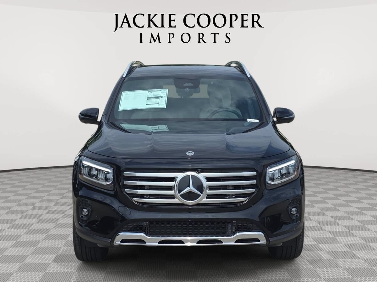 New 2026 Mercedes-Benz GLB 250 image 2