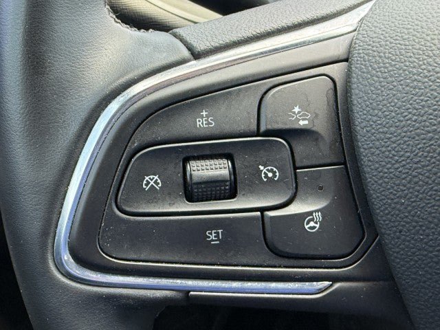 Used 2024 Buick Envista Sport Touring w/ Convenience I Package FWD image 23