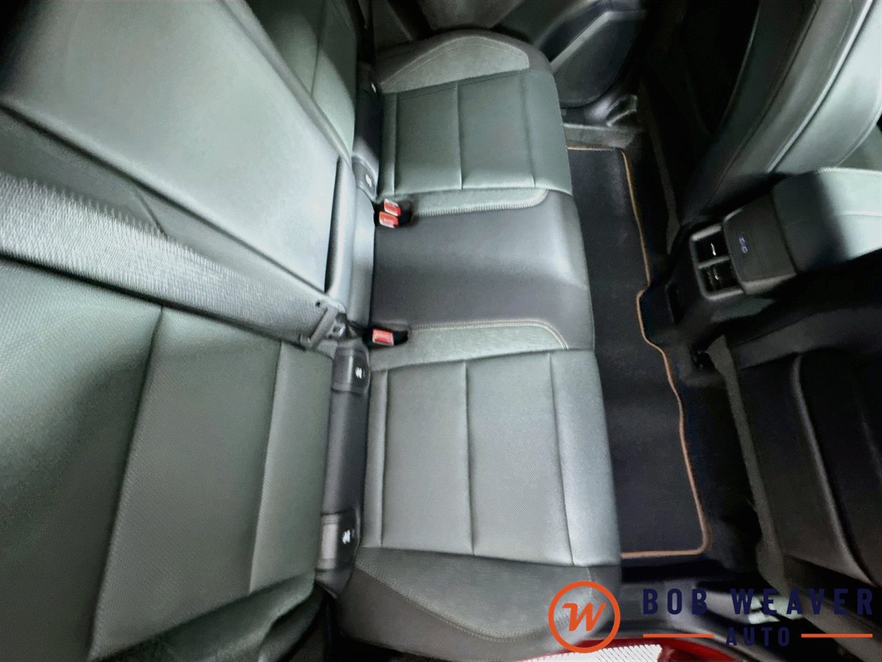 New 2026 GMC Terrain AT4 w/ Technology Package II AWD/4WD image 33