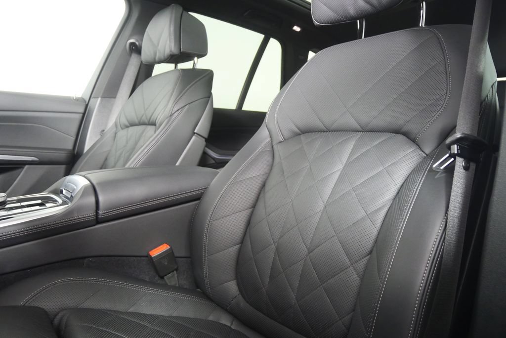 Certified 2026 BMW X5 sDrive40i w/ M Sport Package RWD image 10