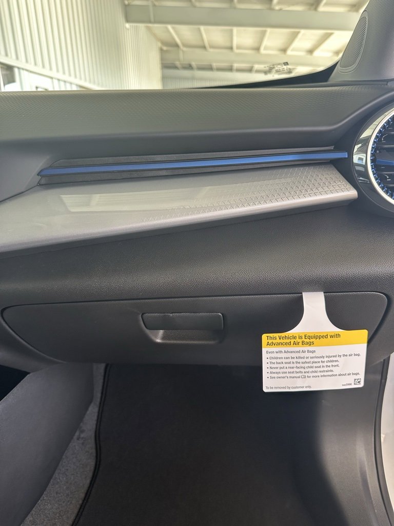 New 2025 Chevrolet Trax LT w/ Driver Confidence Package image 23