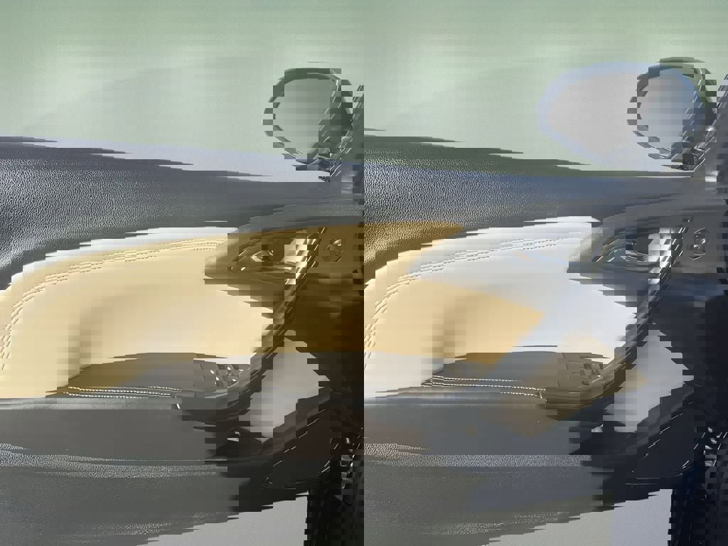 Used 2017 Buick Cascada Premium image 17