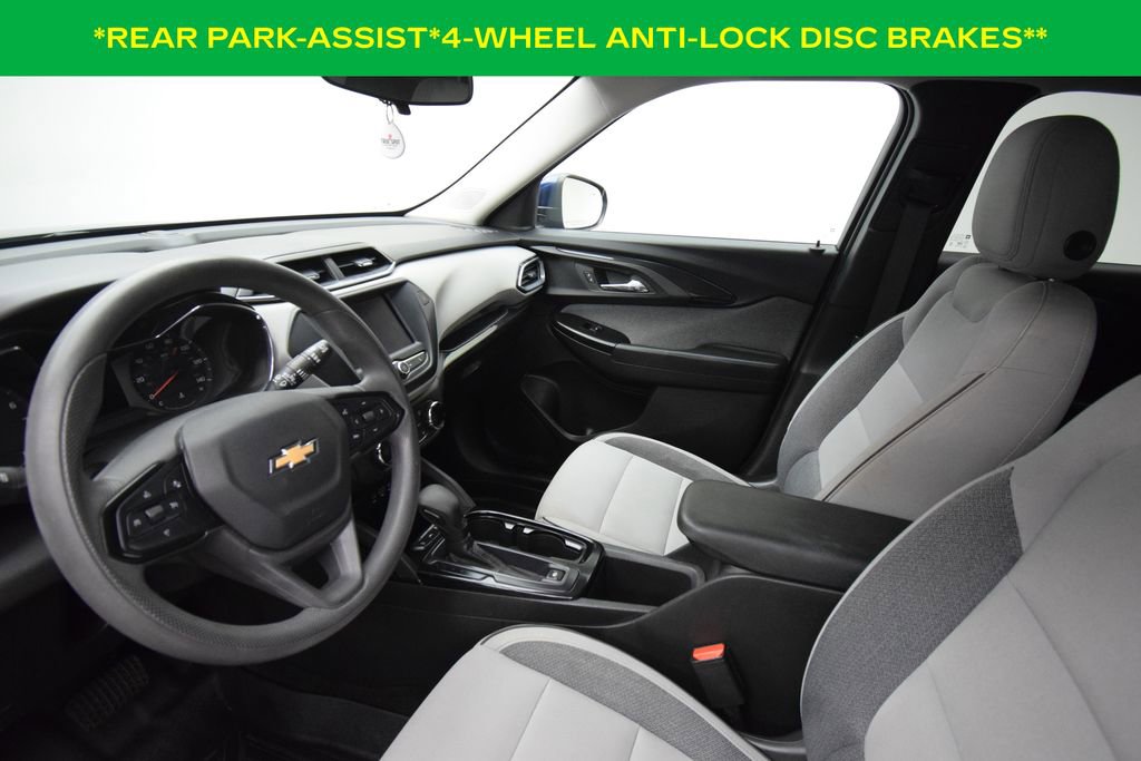 Used 2022 Chevrolet TrailBlazer LT w/ Driver Confidence Package FWD image 9