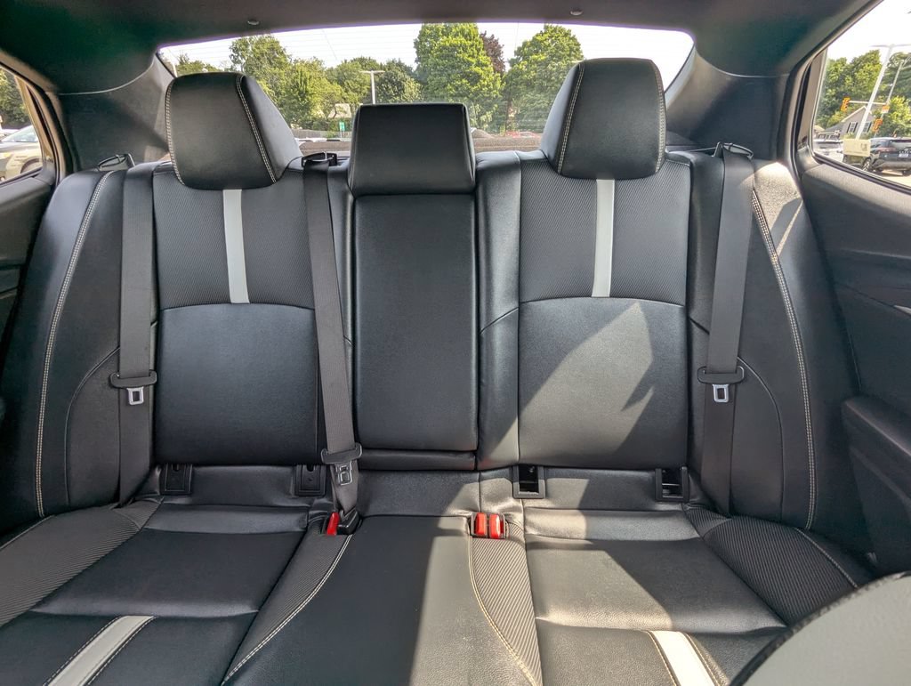 Used 2025 Toyota Camry SE FWD image 19
