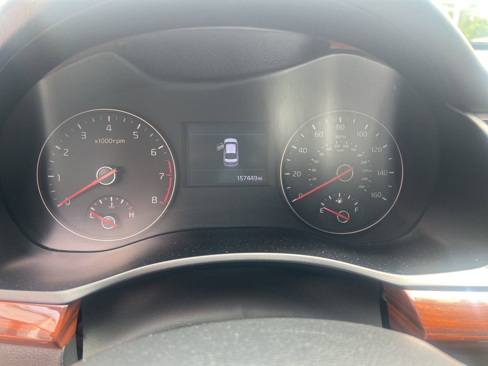 Used 2017 Kia Cadenza Premium w/ Luxury Package FWD image 7