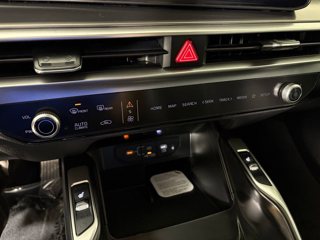 New 2026 Kia Sorento S w/ S Panoramic Sunroof Package image 30