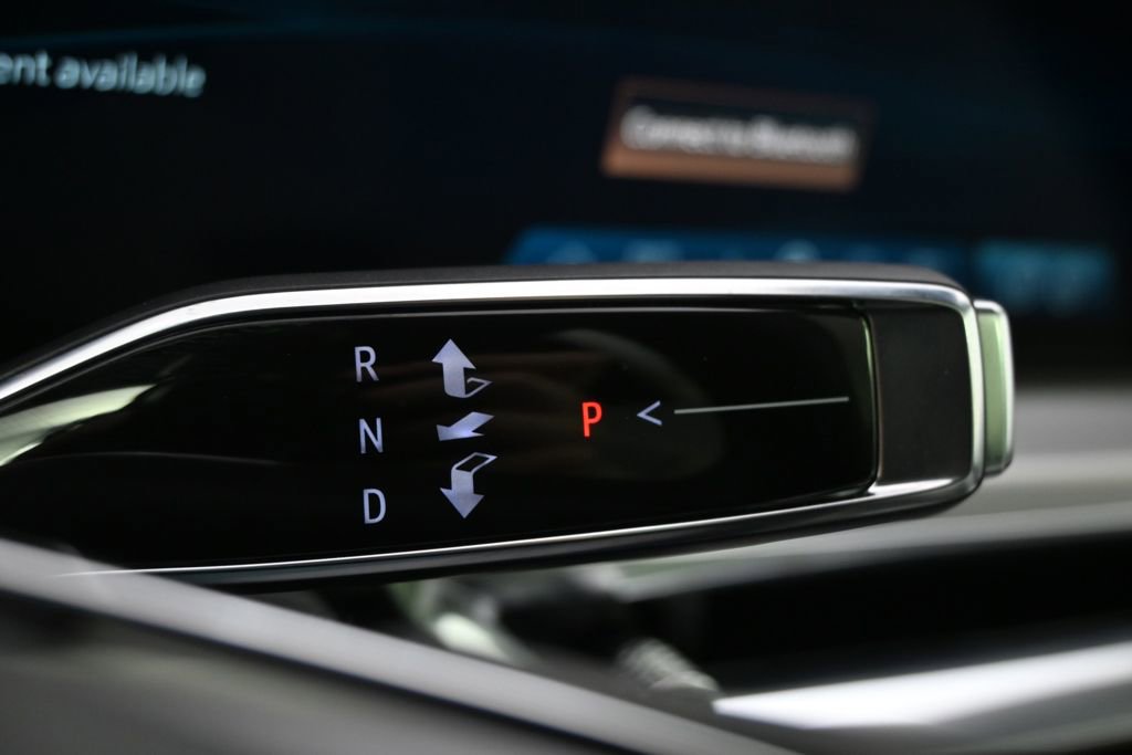 New 2025 Cadillac Lyriq Luxury w/ LPO, Floor Liner Package image 29