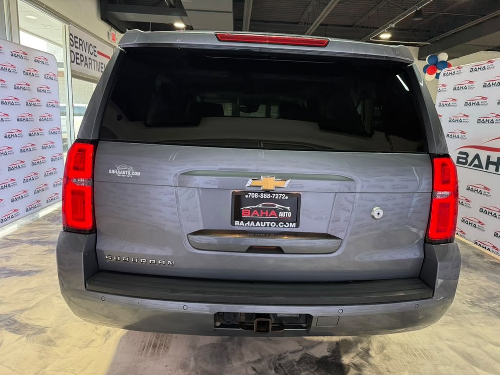 Used 2018 Chevrolet Suburban LT AWD/4WD image 10