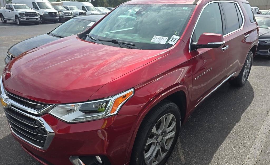 Used 2020 Chevrolet Traverse Premier FWD image 3