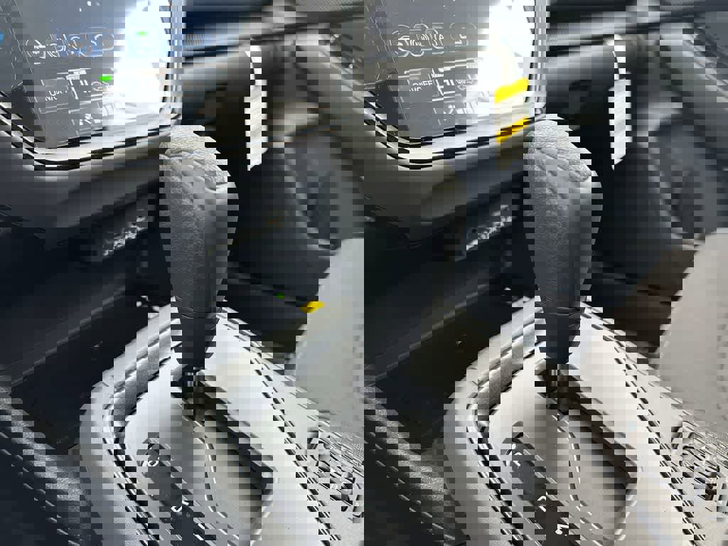 New 2026 Subaru Crosstrek 2.0i Premium image 18